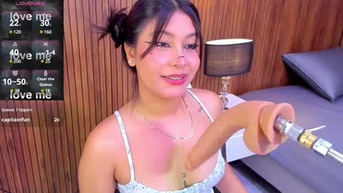 Snapshot of dayan_ken chatting on 01-27-25, 03:37 Dayan online show from 01-27-25, 03:37