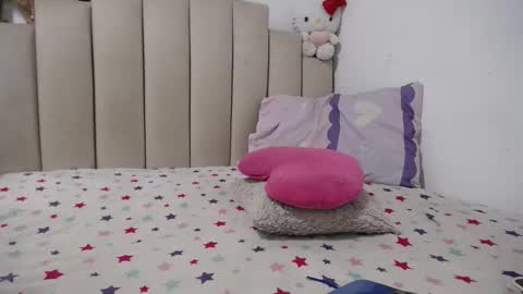 instagram  catherin dayana reina online show from 03-05-26, 03:19