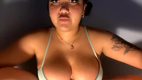 Snapshot of dayqueen1 chatting on 04-26-26, 08:56 dayqueen1 online show from 04-26-26, 08:56