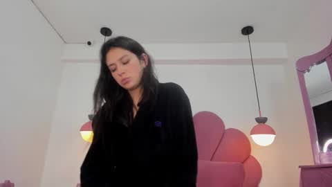 DAYRA ANGELS online show from 01-10-25, 05:15