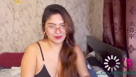 Snapshot of daze2love chatting on 01-17-25, 05:53 daze2love online show from 01-17-25, 05:53