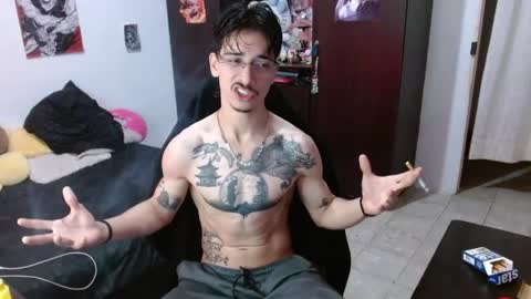 Snapshot of dazzayyy chatting on 05-03-26, 12:05 dazzayy online show from 05-03-26, 12:05