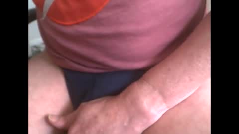 Snapshot of dazzle68 chatting on 11-17-25, 01:22 Dazzle68 online show from 11-17-25, 01:22