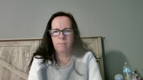 Dazzling Peach Goddess online show from 03-10-25, 02:28