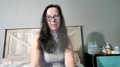 Dazzling Peach Goddess online show from 03-10-25, 03:52