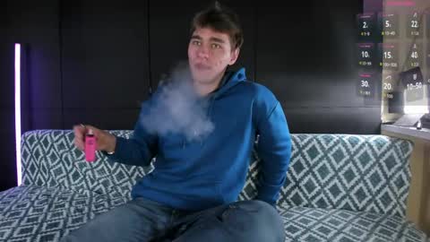 Snapshot of dbartmoss chatting on 05-31-26, 10:11 Dbartmoss online show from 05-31-26, 10:11