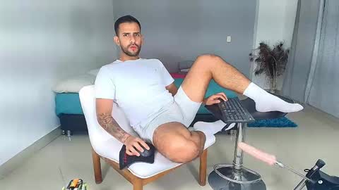 dcollins_ online show from 02-08-25, 12:38