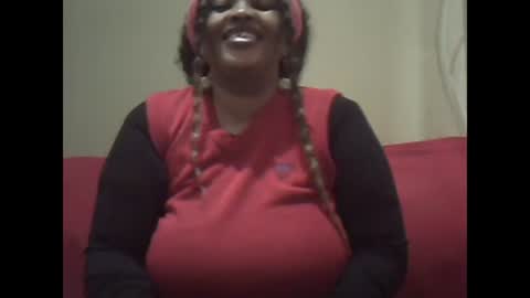Snapshot of ddboobsnipples chatting on 05-30-26, 05:37 ddboobsnipples online show from 05-30-26, 05:37