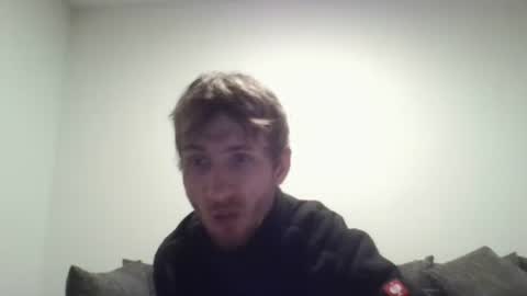 Snapshot of deaf_fc_union_berlin14 chatting on 04-16-26, 06:41 robert online show from 04-16-26, 06:41