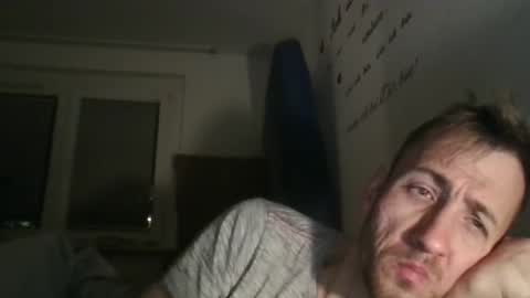 Snapshot of deaf_fc_union_berlin14 chatting on 04-22-26, 07:15 robert online show from 04-22-26, 07:15