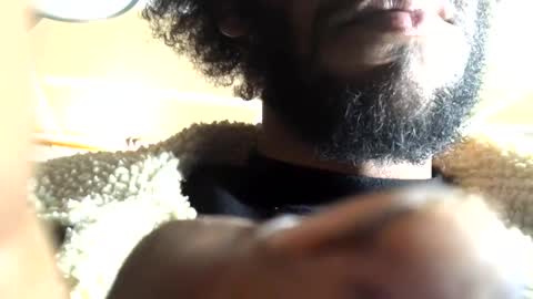 dealwithit805747 online show from 03-03-25, 09:11