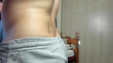 Snapshot of deanlek chatting on 01-30-25, 08:42 Dean online show from 01-30-25, 08:42