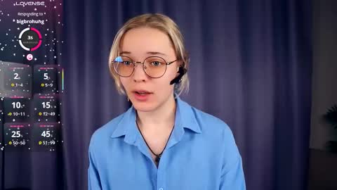 Snapshot of deannmaslen chatting on 10-26-25, 05:24 Charlie 18yo online show from 10-26-25, 05:24