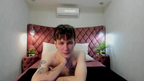 Snapshot of dearboyy_ chatting on 02-28-26, 08:10 dearboyy_ online show from 02-28-26, 08:10