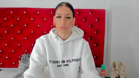 Jasmine online show from 09-15-25, 06:57