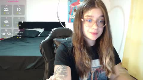 Snapshot of dearlilith6666 chatting on 02-12-25, 12:58 dearlilith6666 online show from 02-12-25, 12:58