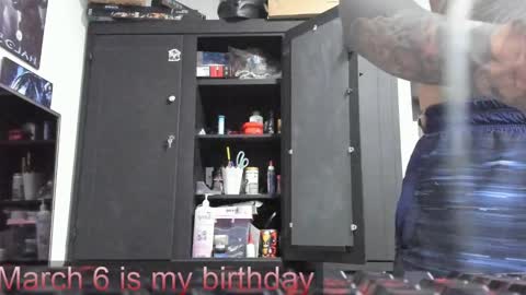    online show from 03-05-25, 10:10