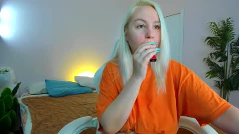 Debbie Mon Tue Fri Sun Sat GMT 3 1000am - 0400pm  online show from 02-24-26, 04:49