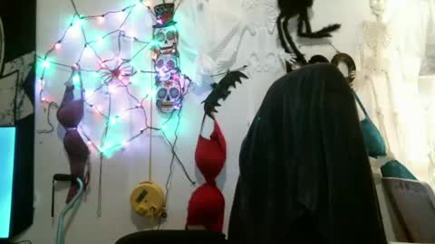 Snapshot of debbieafterhours69 chatting on 10-08-25, 10:24 DEBBIE online show from 10-08-25, 10:24