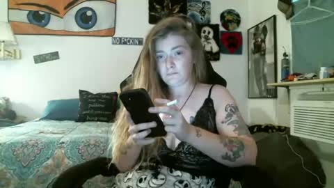 Snapshot of debbieafterhours69 chatting on 10-30-25, 12:28 DEBBIE online show from 10-30-25, 12:28