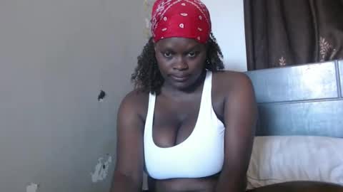 Snapshot of debbyslatter chatting on 02-18-25, 10:49 debbyslatter online show from 02-18-25, 10:49