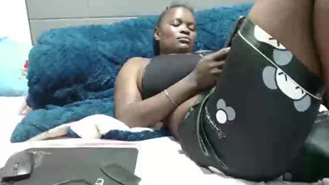 Snapshot of debbyslatter chatting on 02-24-25, 08:36 debbyslatter online show from 02-24-25, 08:36