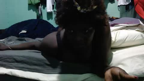 Snapshot of debbyslatter chatting on 10-26-25, 08:48 debbyslatter online show from 10-26-25, 08:48