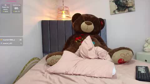 debora ortiz online show from 09-26-25, 02:21