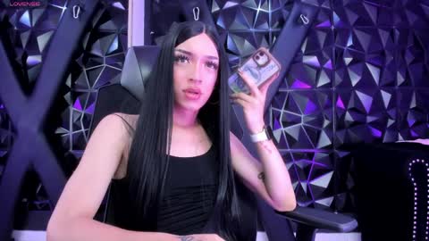 DeboraCooper online show from 05-06-26, 02:08