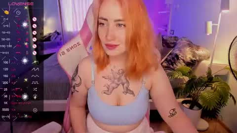 Snapshot of deborah_moore chatting on 06-29-26, 02:07 Debora online show from 06-29-26, 02:07