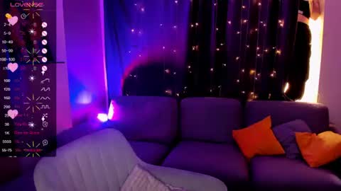 Snapshot of deborah_moore chatting on 07-06-26, 02:08 Debora online show from 07-06-26, 02:08