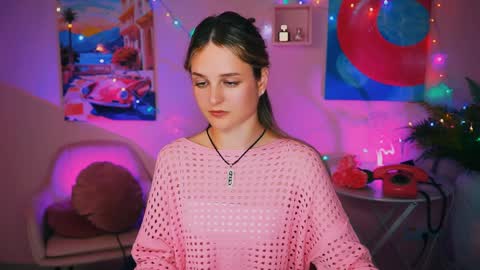 Snapshot of deboralarson chatting on 12-15-24, 08:15 Debora online show from 12-15-24, 08:15