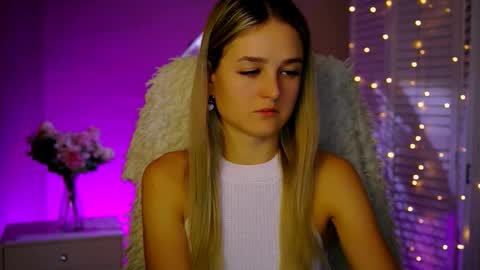 Debora online show from 11-20-25, 08:03