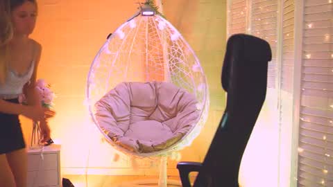 Snapshot of deboralarson chatting on 06-15-26, 03:09 Debora online show from 06-15-26, 03:09