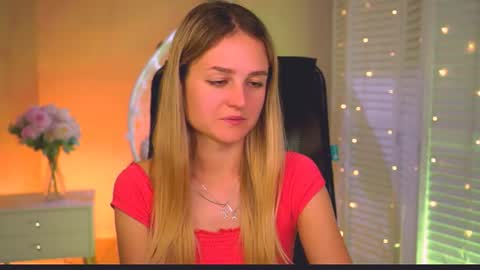 Snapshot of deboralarson chatting on 06-28-26, 08:09 Debora online show from 06-28-26, 08:09