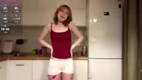 Snapshot of deboramcdonnall chatting on 02-02-26, 04:38 Hello My name is Sarah im new model here and little but shy. online show from 02-02-26, 04:38