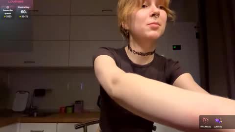 Snapshot of deboramcdonnall chatting on 02-19-26, 04:25 Hello My name is Sarah im new model here and little but shy. online show from 02-19-26, 04:25