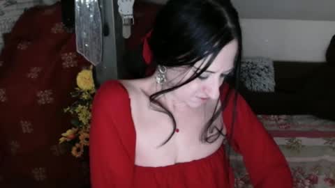 Snapshot of debramilf chatting on 04-09-26, 02:00 DebraMilf online show from 04-09-26, 02:00