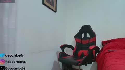 Santiago online show from 10-26-25, 10:32