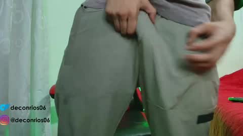 Santiago online show from 12-16-25, 02:05