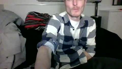 Dee4dayz online show from 03-08-26, 02:59