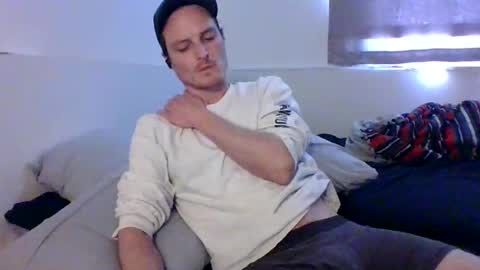 Dee4dayz online show from 04-16-26, 03:24