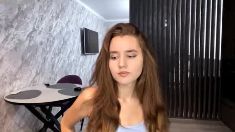 Anna online show from 09-23-25, 03:26