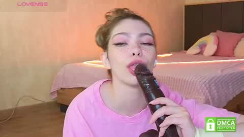 Sophie online show from 07-10-26, 08:50