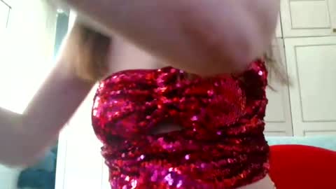 Snapshot of deessedivine chatting on 06-20-26, 12:41 KamiDevi online show from 06-20-26, 12:41