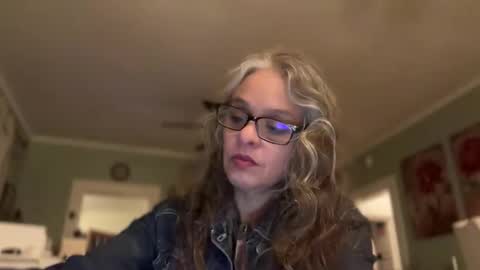 Tori online show from 03-30-26, 06:47