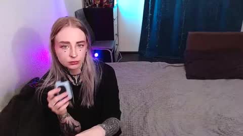 Snapshot of degradat1on chatting on 09-18-25, 12:07 degradat1on online show from 09-18-25, 12:07