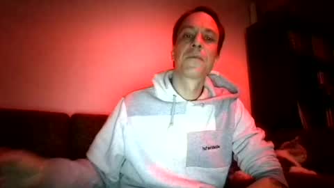 Snapshot of degrandis chatting on 04-18-26, 06:56 Luka Magic online show from 04-18-26, 06:56
