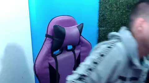 Snapshot of deiby_baby chatting on 12-03-24, 10:18 DEIBY online show from 12-03-24, 10:18