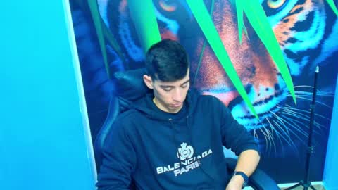 Snapshot of deiby_baby chatting on 09-19-25, 06:08 DEIBY online show from 09-19-25, 06:08